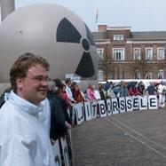 Paul in actie met GroenLinks tegen het langer openhouden van de kerncentrale Borssele